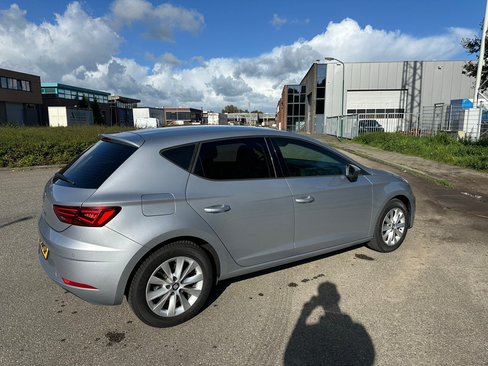 Seat Leon 1.5 TSI 150PK 2019 Grijs, Auto's, Voorwielaandrijving, Stof, 4 cilinders, 150 pk