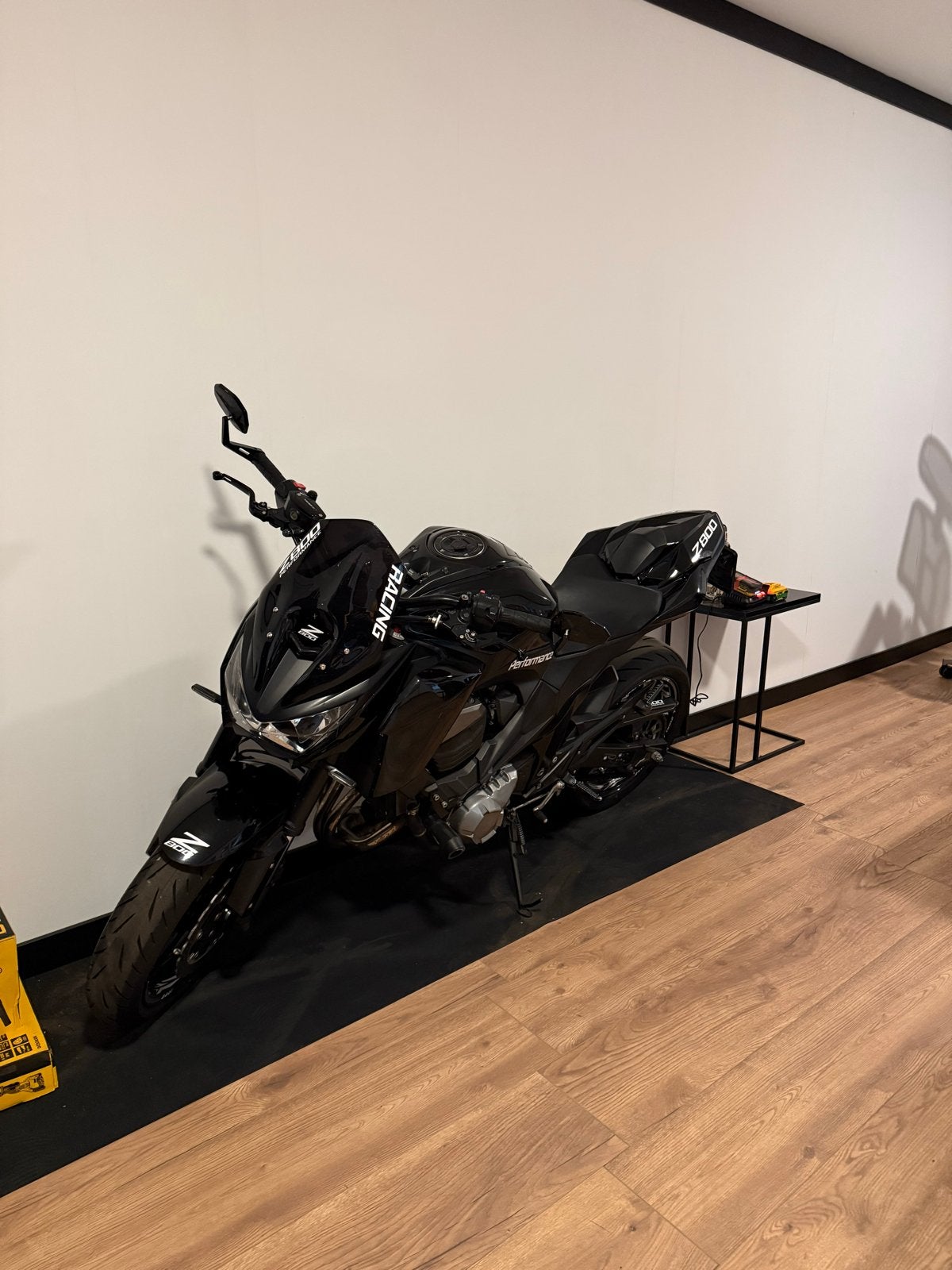 Kawasaki Z800 - Sportieve Naked Bike, Sportuitlaat, 4 cilinders, Motorrijbewijs A, Gebruikt