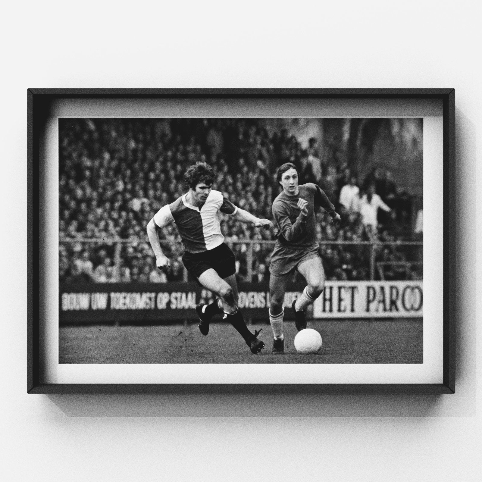 Cruijff & Van Hanegem, De Meer 1970 fine art print, Ophalen of Verzenden, Zo goed als nieuw, Ajax, Poster, Plaatje of Sticker