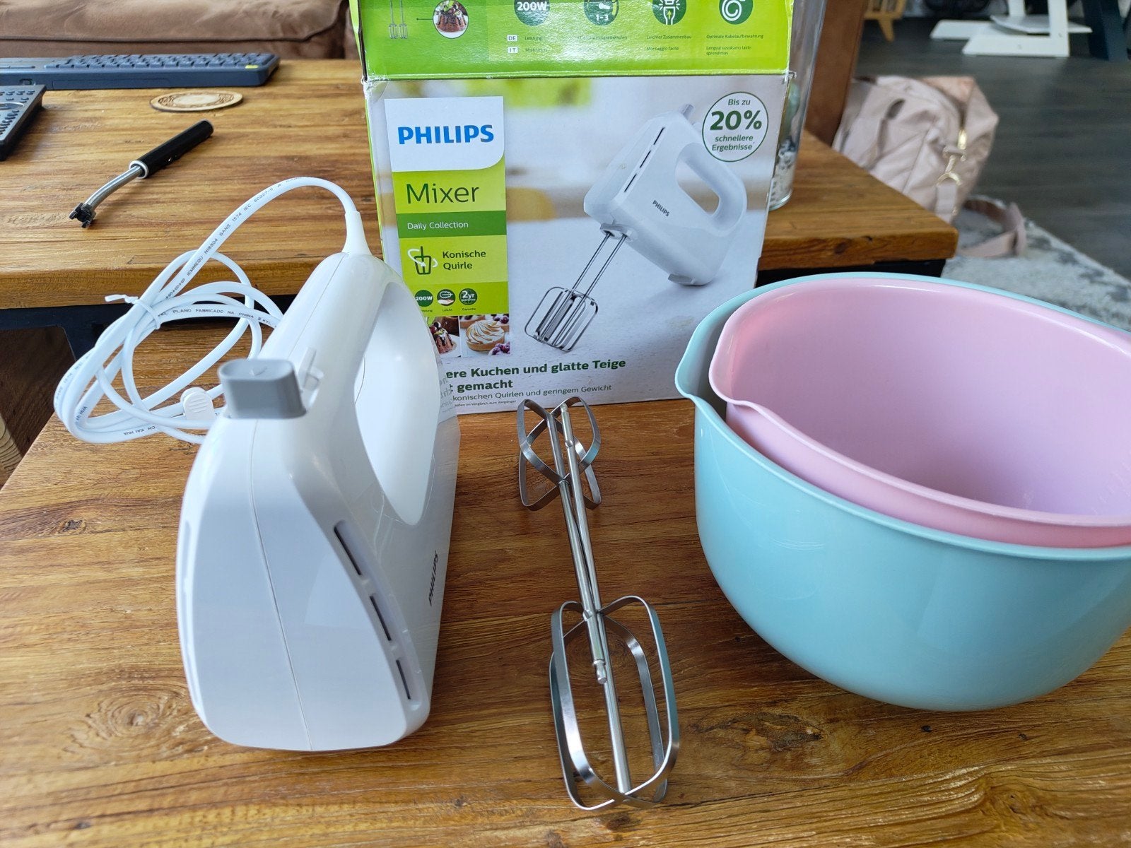 Philips HR3700 mixer met 2 beslagkommen, Ophalen, Gebruikt, 3 snelheden of meer, 2 tot 3 liter
