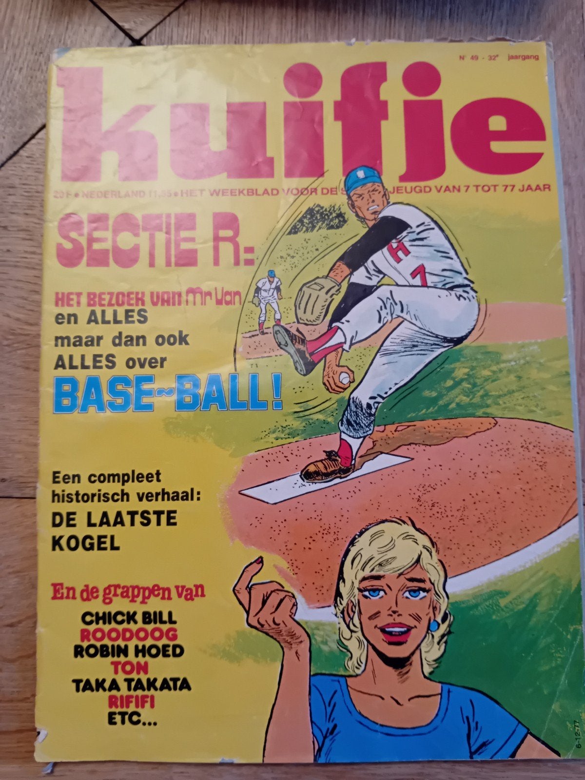 Kuifje Weekblad - Nummer 49 - 1977 - Baseball Cover, Eén stripboek, Ophalen of Verzenden, Gelezen
