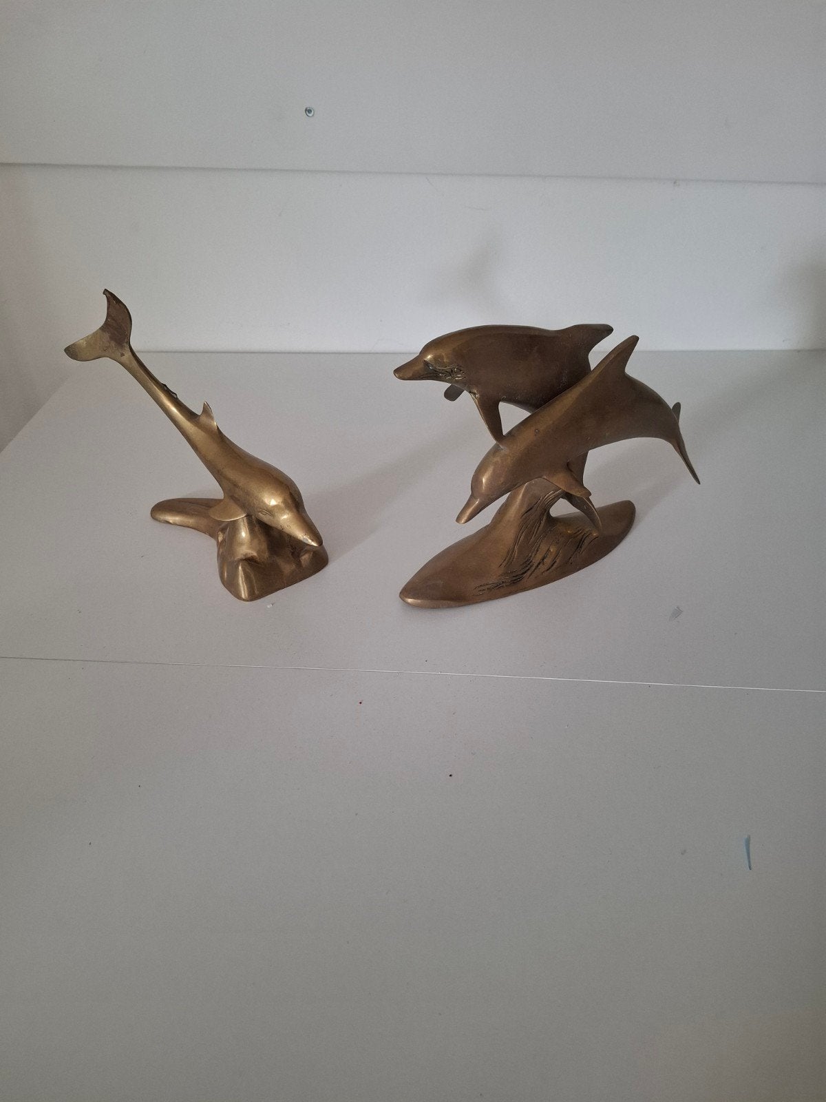 Messing dolfijnen beeldjes - set van 2, Antiek en Kunst, Ophalen of Verzenden