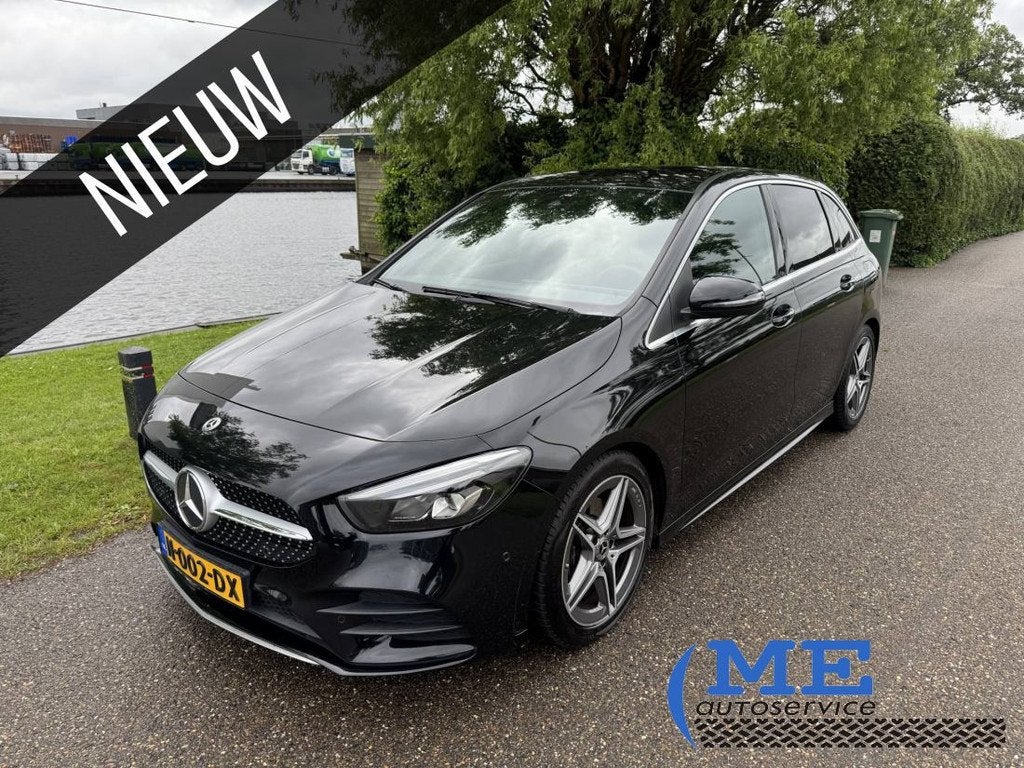 Mercedes-Benz B-klasse - 180 Premium Plus|Burmester|trekhaak, 136 pk, Gebruikt, Euro 6, 4 cilinders