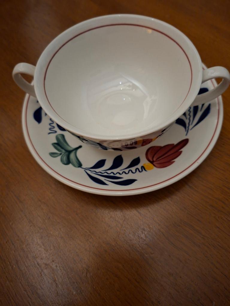 Vintage Boch Royal Sphinx boerenbont 8soepkom met schotel, Antiek en Kunst, Antiek | Keramiek en Aardewerk, Ophalen of Verzenden