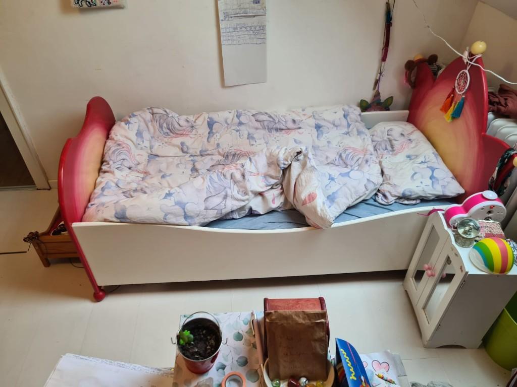 Kinderbed kroonvorm hout, Huis en Inrichting, Slaapkamer | Bedden, Ophalen, Gebruikt, 90 cm, Eenpersoons