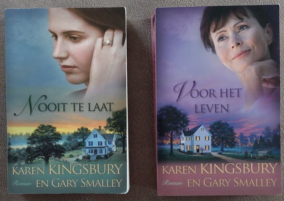 Karen Kingsbury: Fam. Baxter deel 1 en deel 5, Ophalen of Verzenden, Zo goed als nieuw
