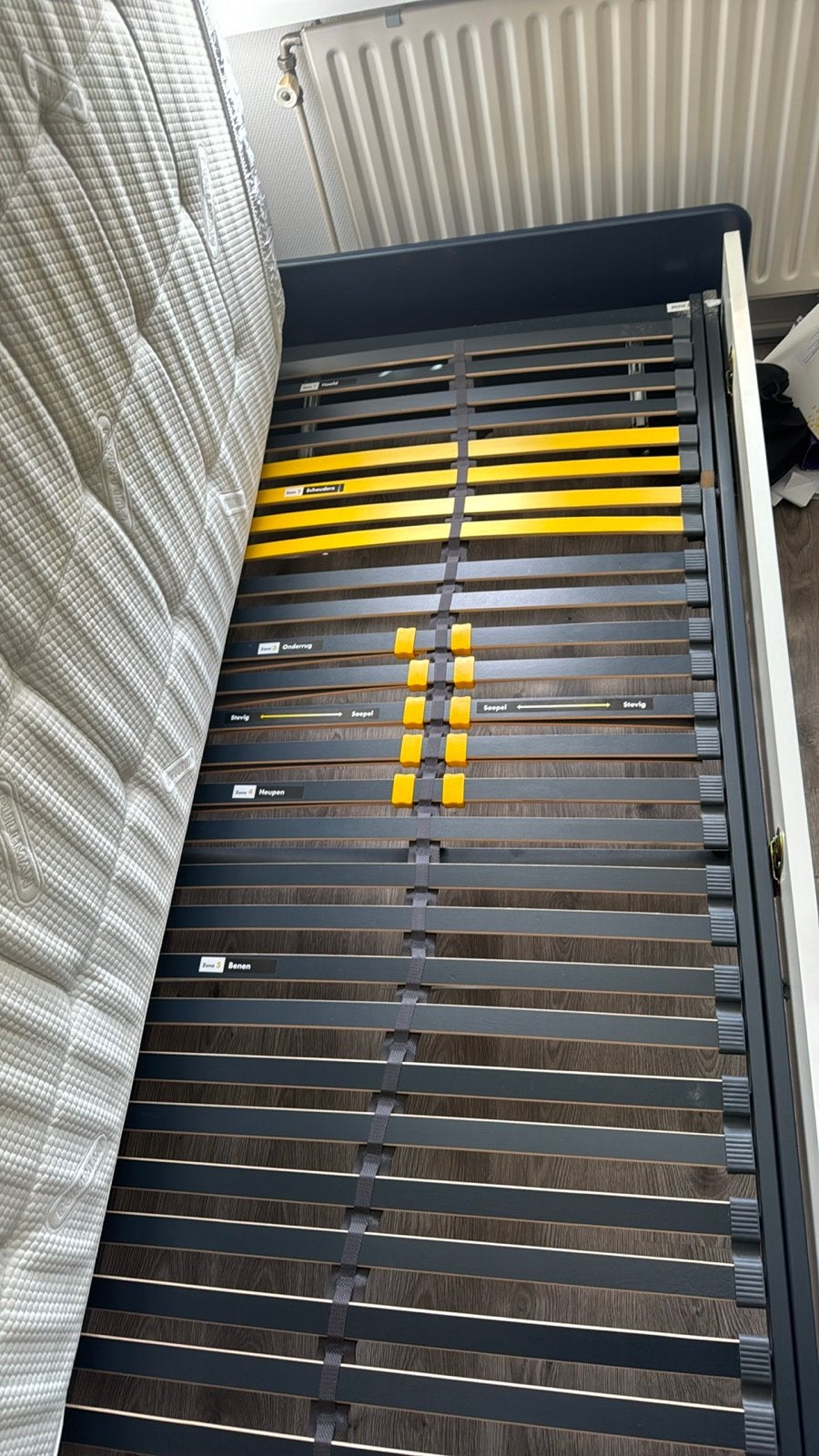 Auping bed 220x90 met verstelbare lattenbodem, Ophalen, 90 cm, Metaal, 220 cm