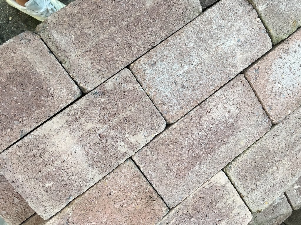 goedkoope oprit ,koppelstones tegels en of klinkers, Ophalen, Nieuw, Beton, Overige typen