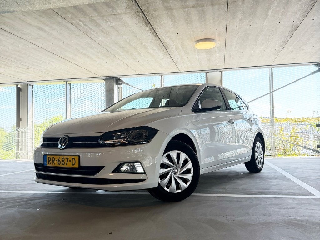 Volkswagen Polo 1.0 TSI Comfortline, Voorwielaandrijving, Stof, 40 €/maand, Zwart