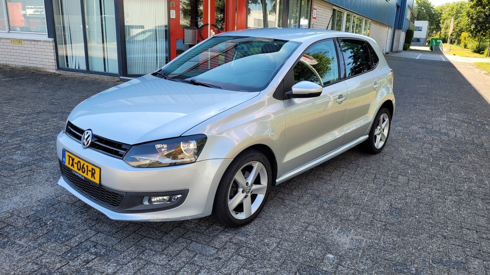 Volkswagen Polo 1.4i 16v 85pk AUT 2011 Dsg/nw apk/ riem vv !, Stof, 40 €/maand, 4 cilinders, Bedrijf