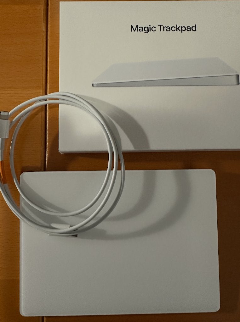 Apple Magic Trackpad 2, Computers en Software, Muizen, Ophalen of Verzenden, Zo goed als nieuw, Draadloos, Apple