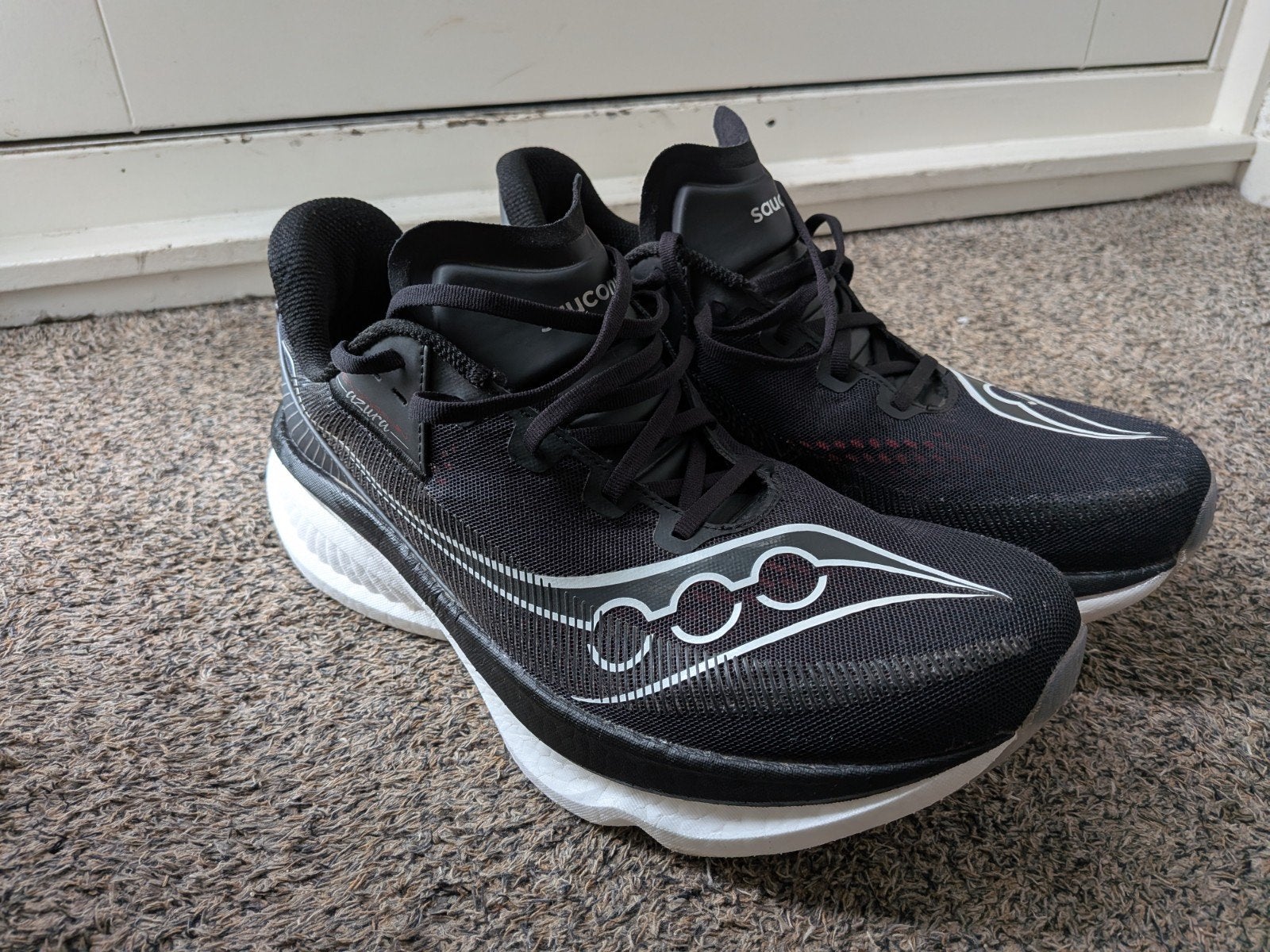 Saucony Endorphin Azura 46 (16km getest - nieuw), Kleding | Heren, Schoenen, Ophalen of Verzenden, Zo goed als nieuw, Saucony