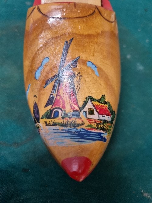 klomp met borstel om op te hangen, Ophalen of Verzenden, 'T Olde Gre-j, Info@toldegrej.nl, Endepoelstraat 20f Didam