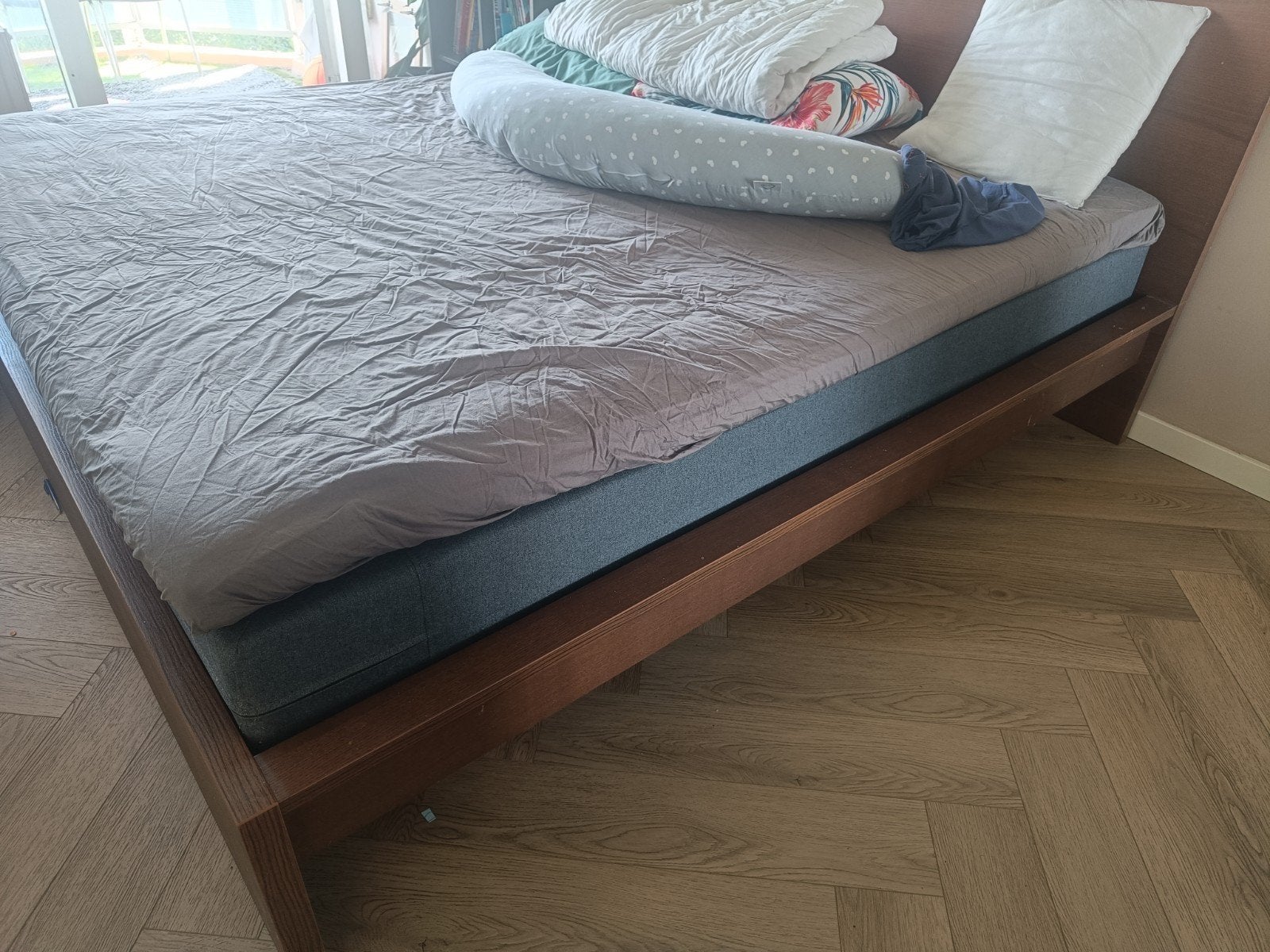 IKEA MALM Bedframe, hoog, bruin, 180x200 cm, Ophalen, Gebruikt, Zwart, Tweepersoons