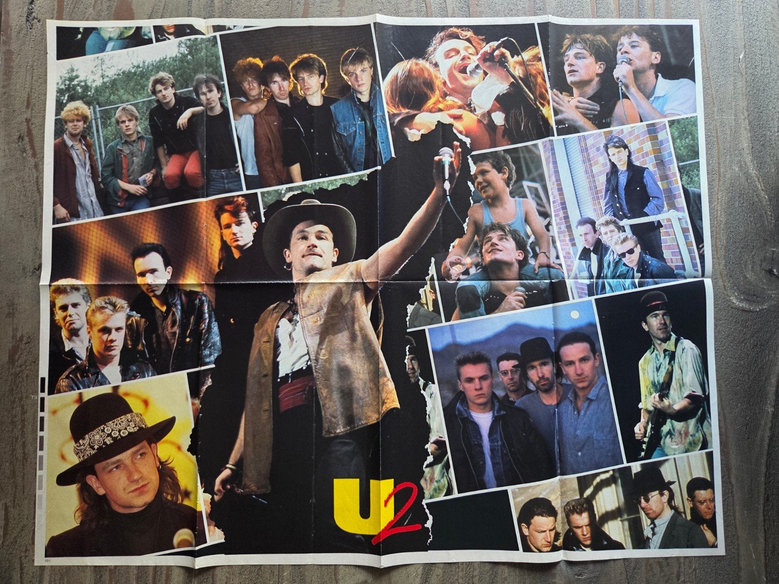 Vintage U2 Poster - Jaren '80 - Collage, Verzamelen, Ophalen of Verzenden, Zo goed als nieuw, A1 t/m A3, Muziek