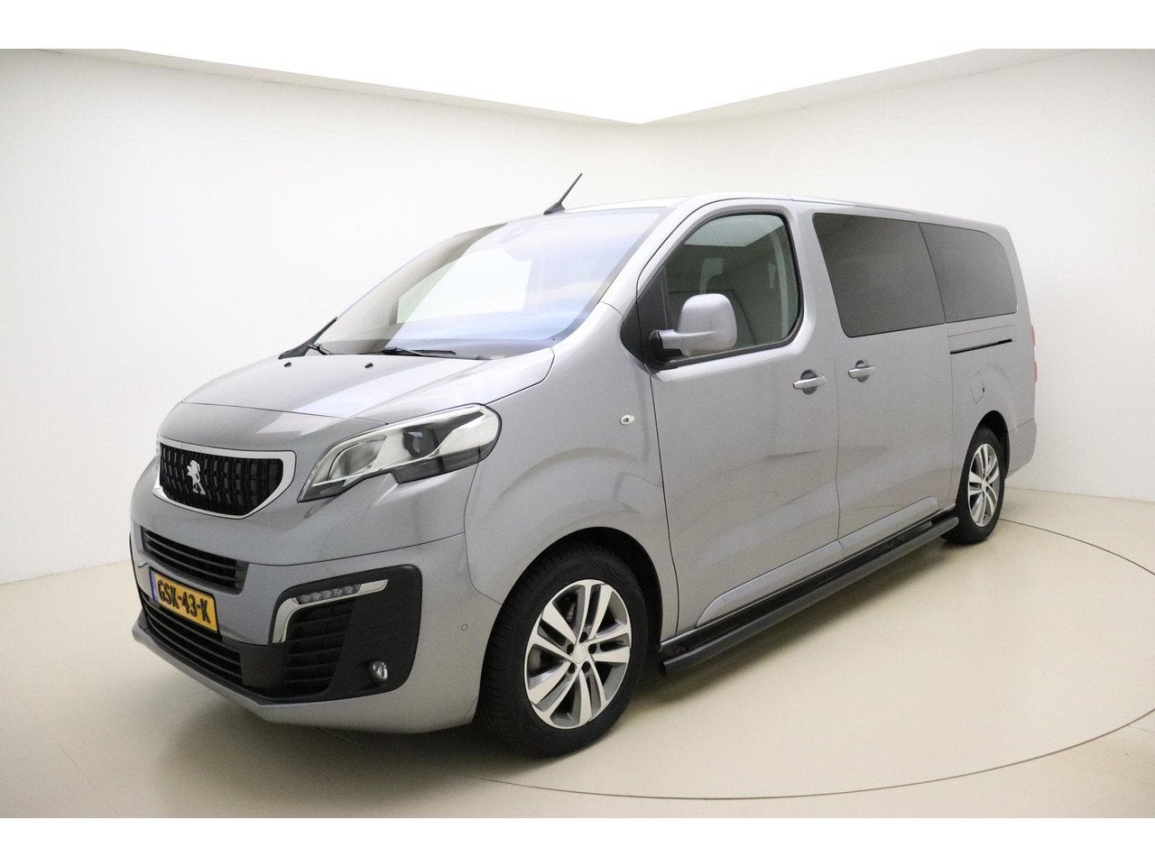 Peugeot Traveller 2.0 BlueHDi Business VIP Long S&S 180 PK |, Automatische klimaatregeling, Gebruikt, 7 stoelen, Leder