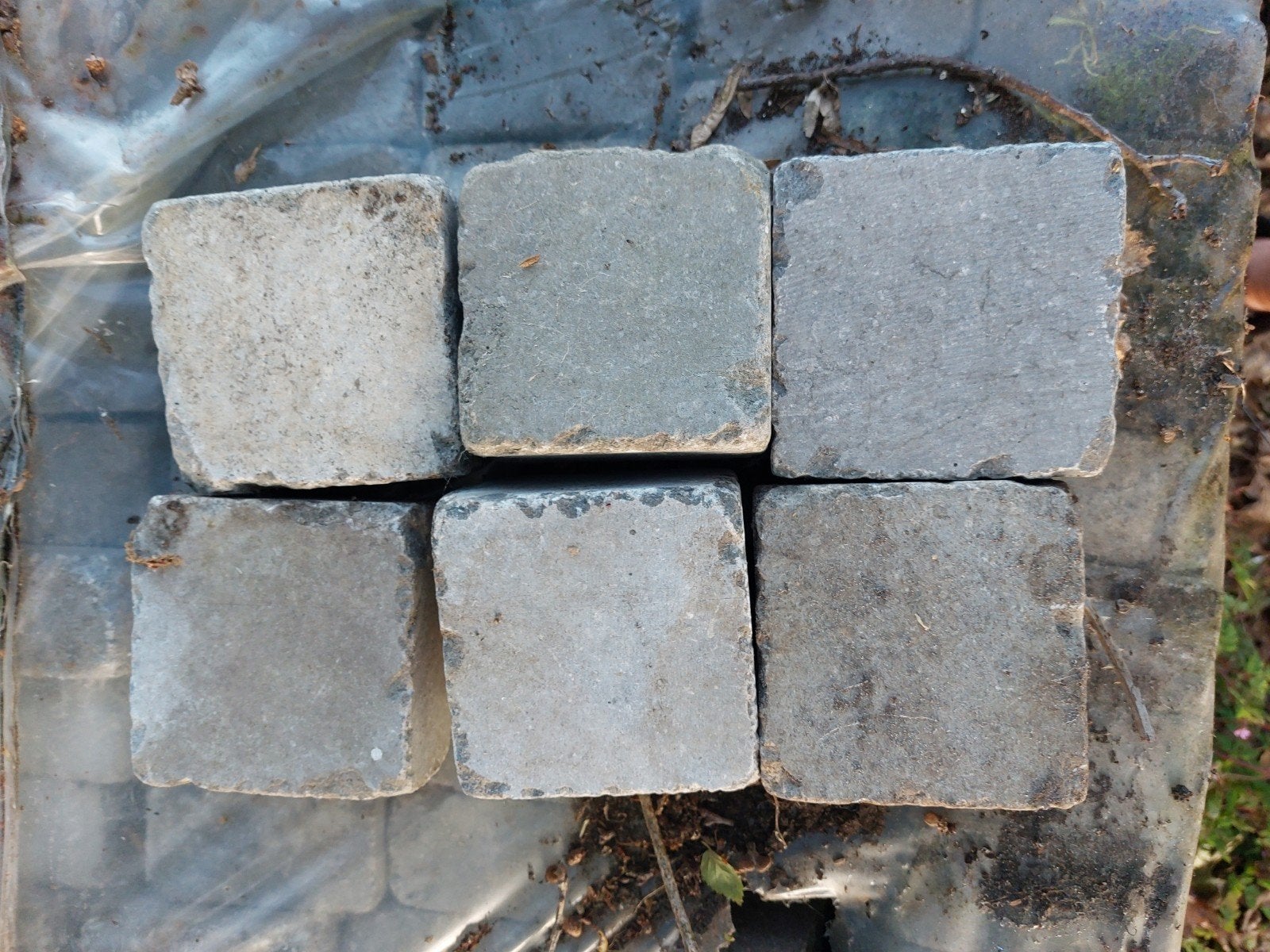 Trommelstenen grijs €1,- per m2, Tuin en Terras, Tegels en Klinkers, Ophalen, Nieuw, 10 m² of meer, Beton