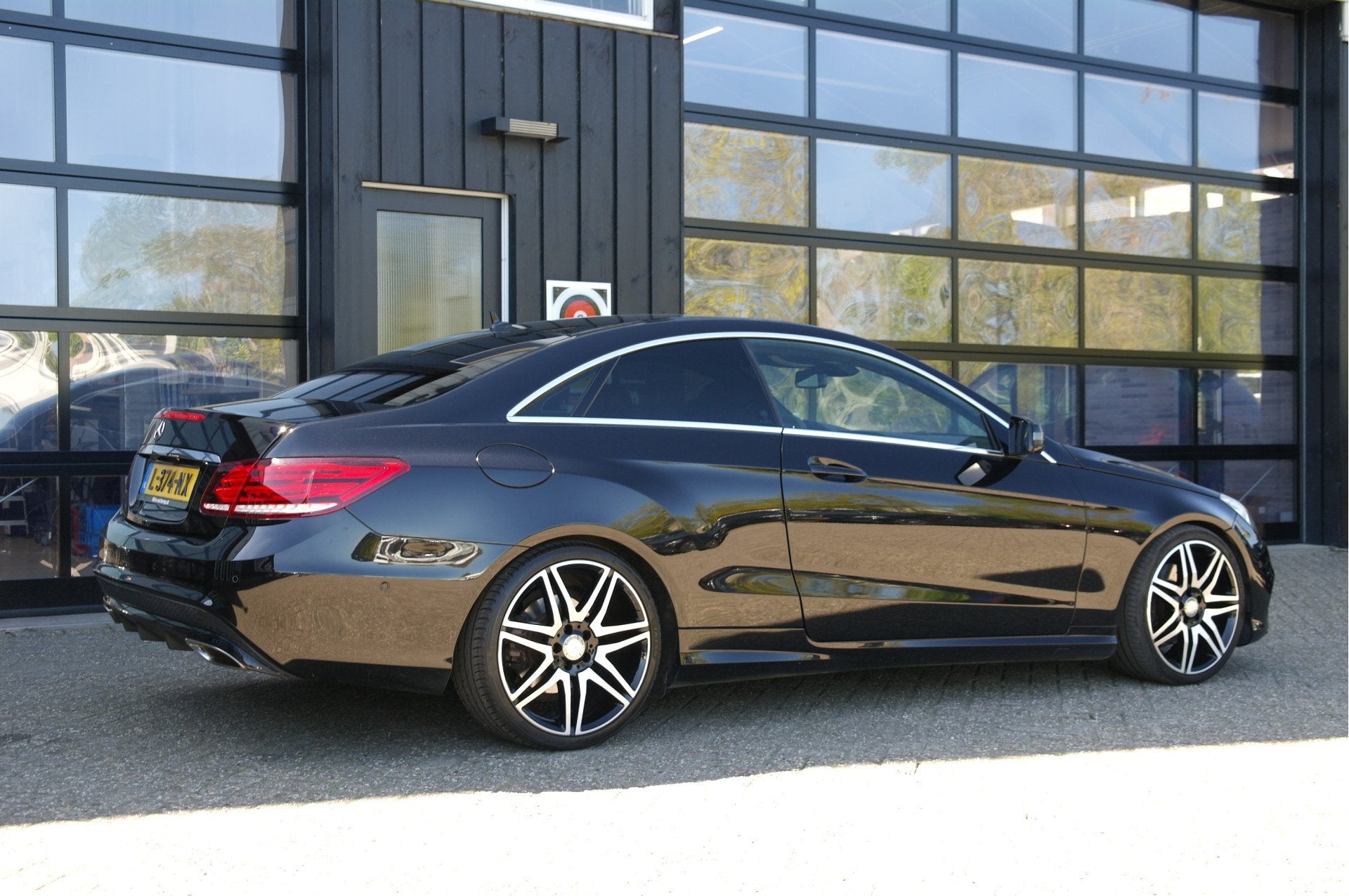 Mercedes-Benz E-Klasse Coupé 200 Prestige Sport Edition | L, Auto's, Mercedes-Benz, Achterwielaandrijving, Gebruikt, 4 cilinders