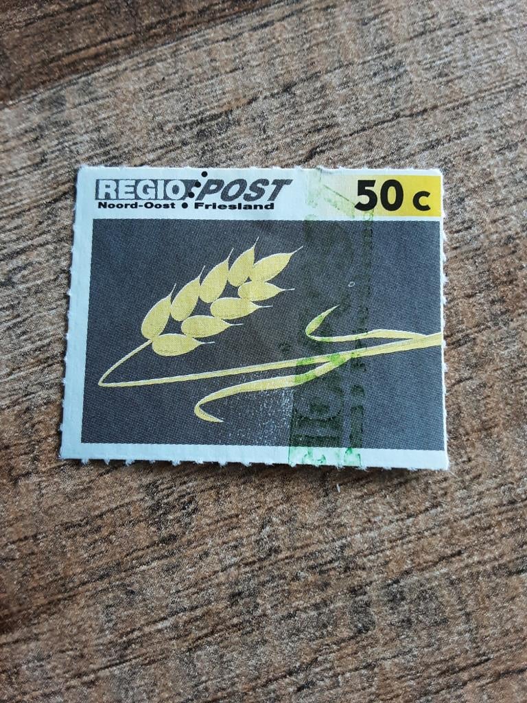 Regiopost.  Rouwzegel gestanst. 50ct. ( gest), Postzegels en Munten, Postzegels | Nederland, Ophalen of Verzenden