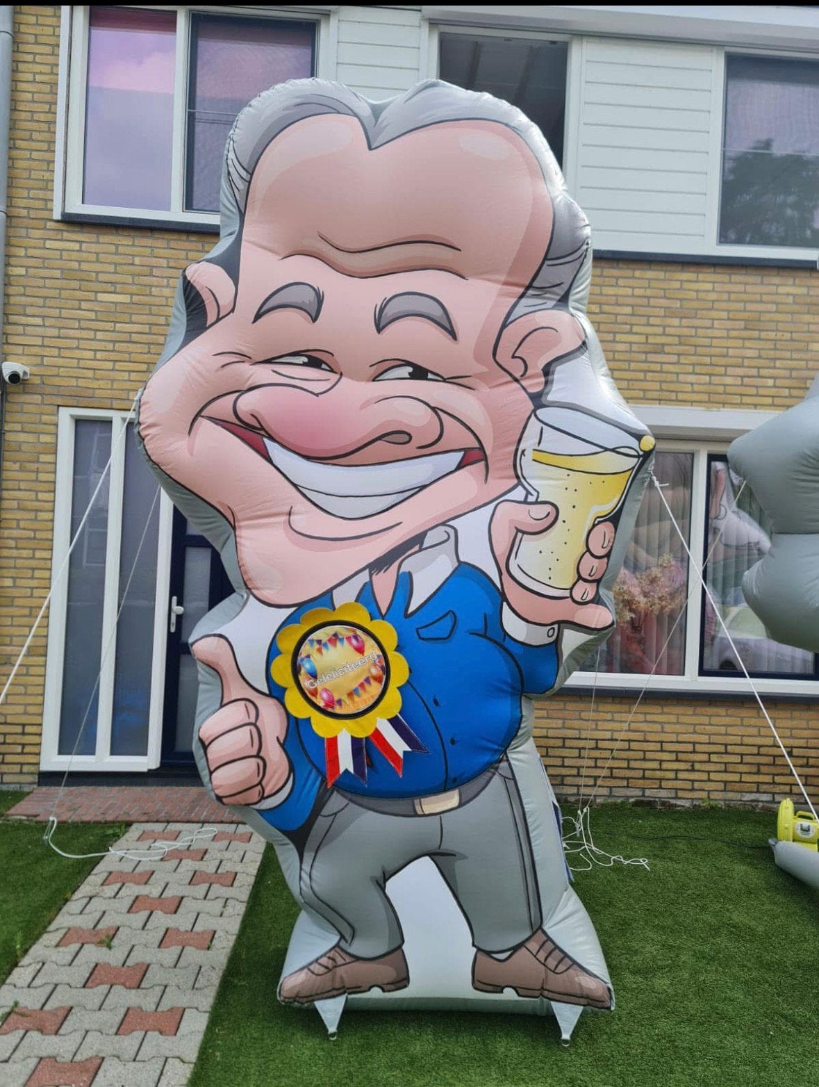 Abraham cartoon te huur!, Ophalen, Zo goed als nieuw, Abraham of Sarah