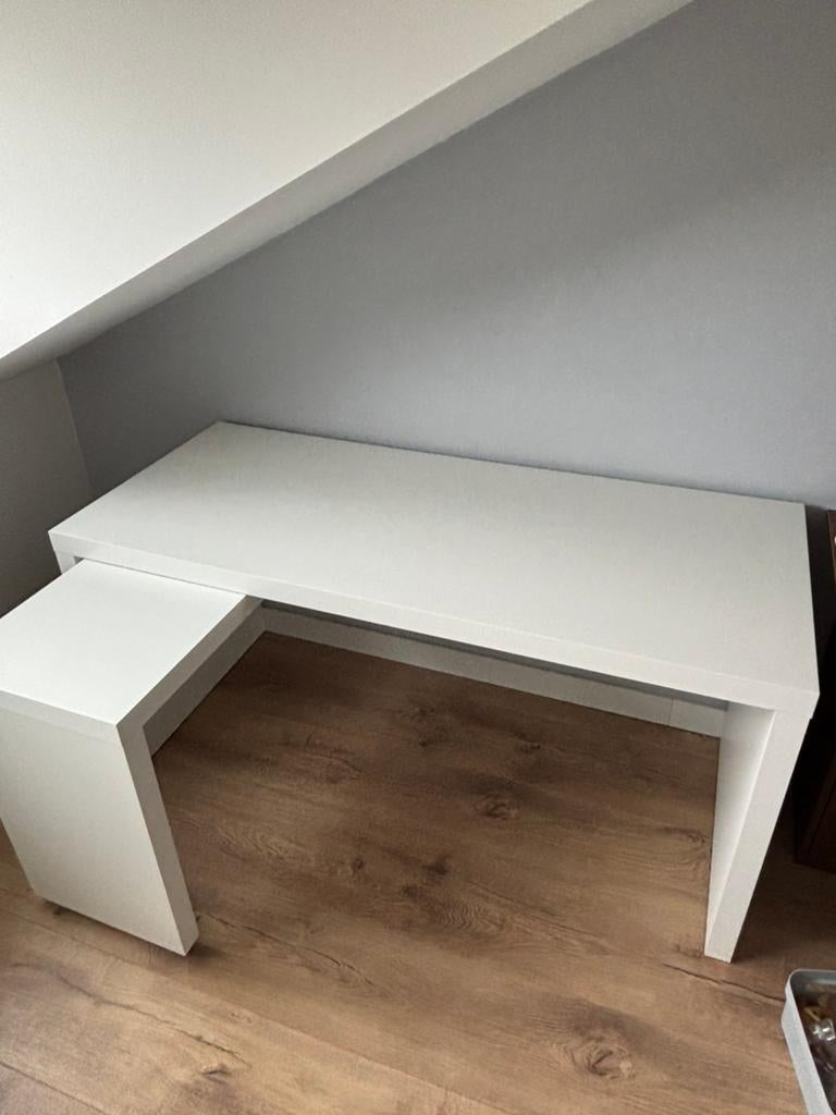 Ikea Bureau met uitrekbaar blad, Ophalen, Gebruikt