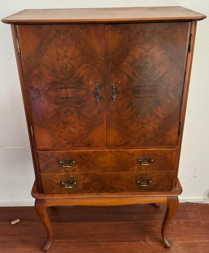 Vintage drankkast / barmeubel – wortelnotenfineer, Ophalen, Zo goed als nieuw, Klassieke Queen Anne-stijl