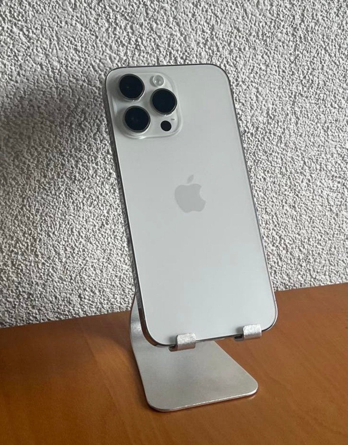 Foto 7 van Apple iPhone 14 Pro 128GB Zilver - Zo goed als nieuw
