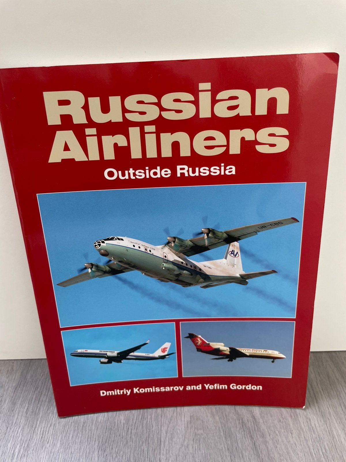 Russian Airlines outside Russia, Verzamelen, Luchtvaart en Vliegtuigspotten, Ophalen of Verzenden, Gebruikt, Boek of Tijdschrift