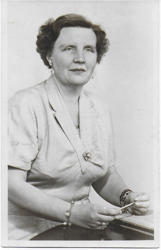 D1 gelopen Ansichtkaart H M Koningin Juliana Soestdijk 1955, Verzenden, 1940 tot 1960, Gelopen