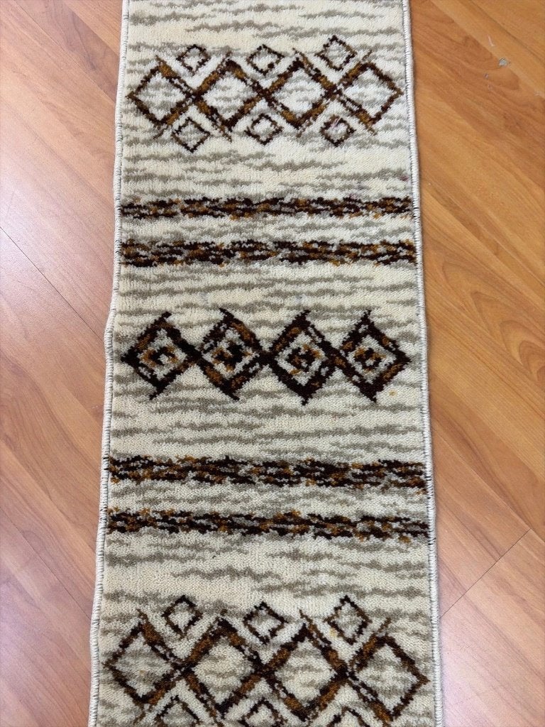 Vintage table runner knotted rug ecru brown tones 140/33 cm, Djt@dejuistetoon.eu, Ophalen of Verzenden, Zo goed als nieuw, Mon Plaisir 19, Etten-Leur, Netherlands