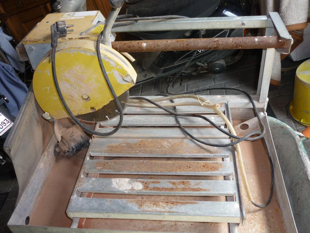 Zaagmachine, Ophalen, Gebruikt, Afkortzaag, 30 tot 70 mm