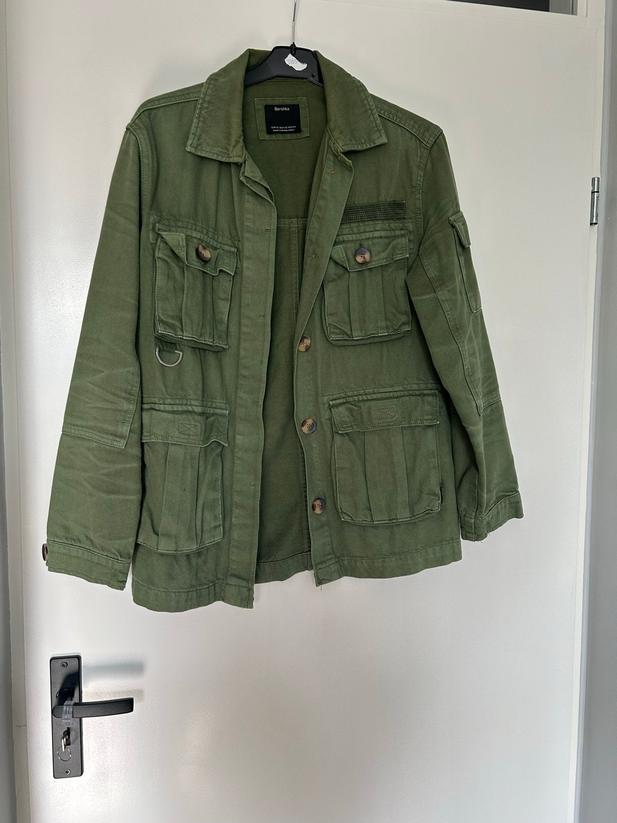Bershka spijkerjasje maat XS - Gedragen, Ophalen of Verzenden, Gedragen, Maat 34 (XS) of kleiner, Groen