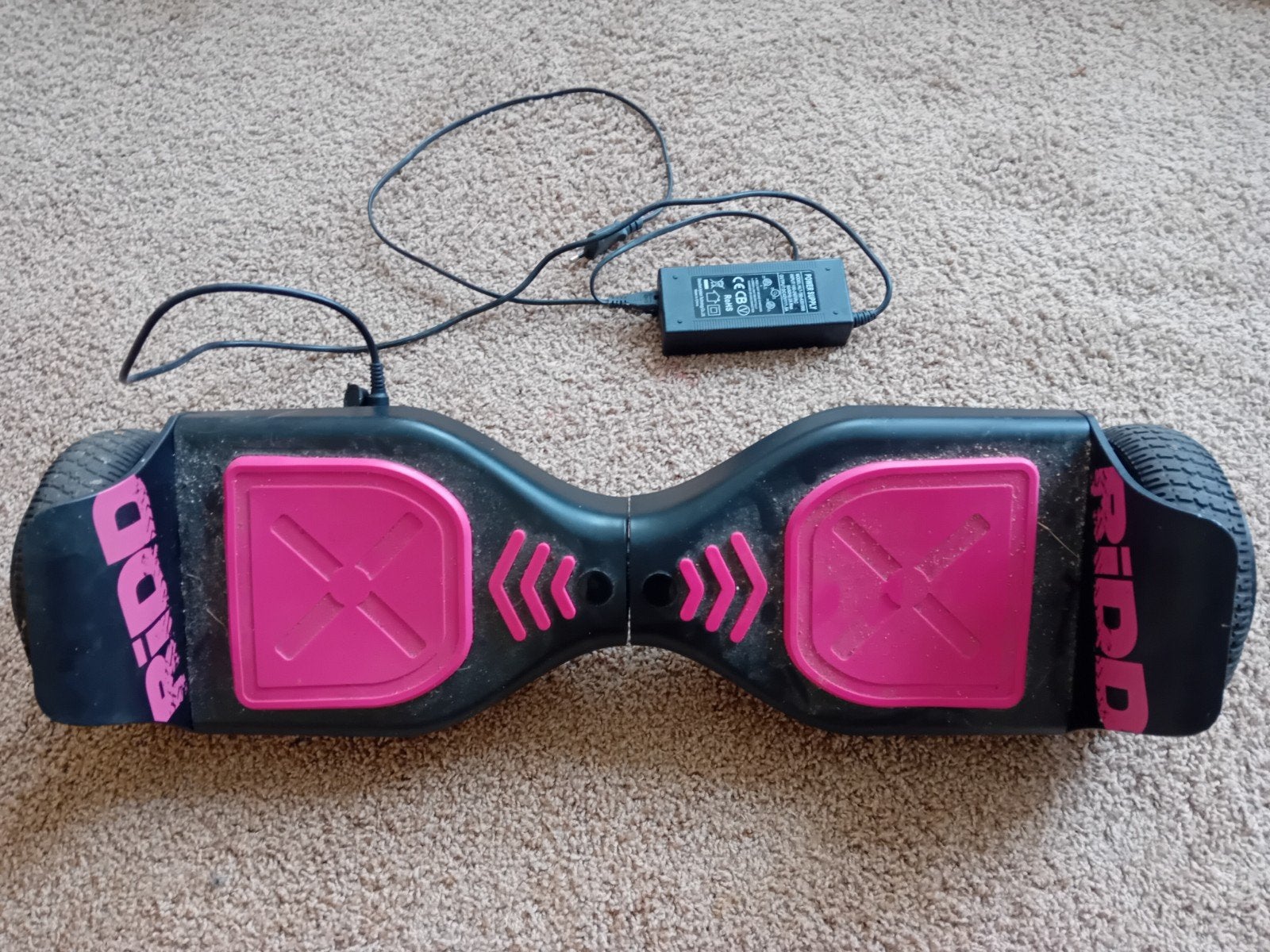 Roze en zwarte hoverboard met oplader RIDD, Fietsen en Brommers, Ophalen, Gebruikt, Overige typen, Rideo