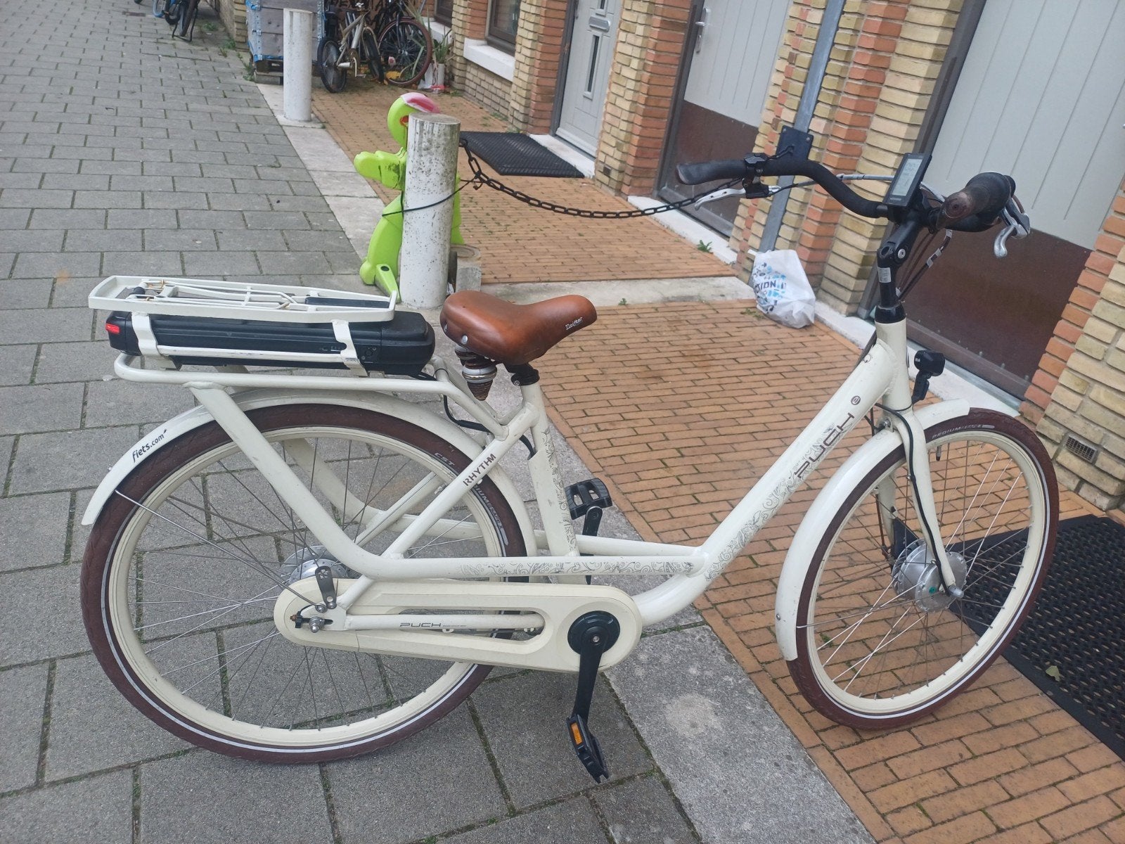 elektrische damesfiets, Gebruikt, Versnellingen, 0 zitjes, Trommelrem