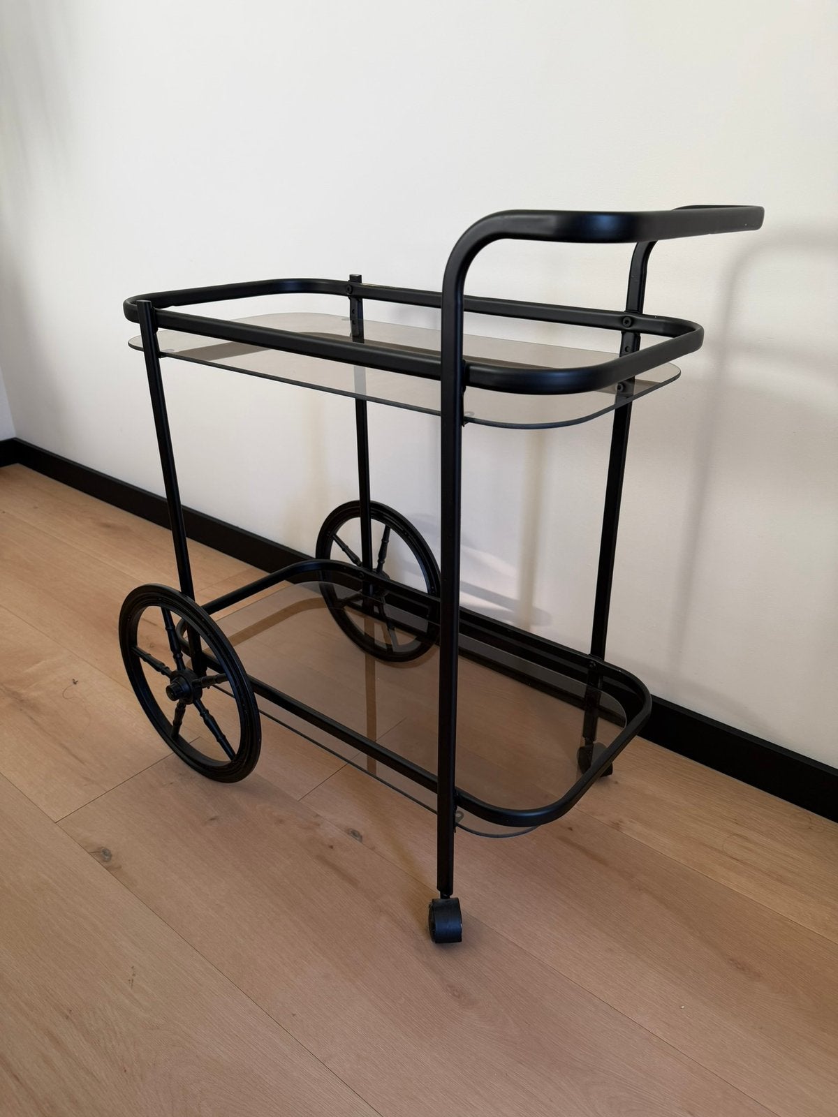 Barcart in zwart met rookglas, Minder dan 55 cm, Rond, Ophalen, 45 tot 60 cm