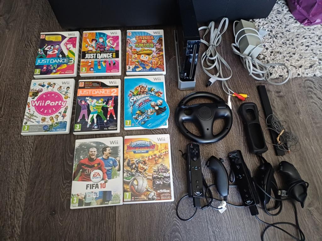 Wii Console met 9 Spellen en Accessoires - Compleet Pakket, Muziek, Gebruikt, Eén computer, Ophalen of Verzenden
