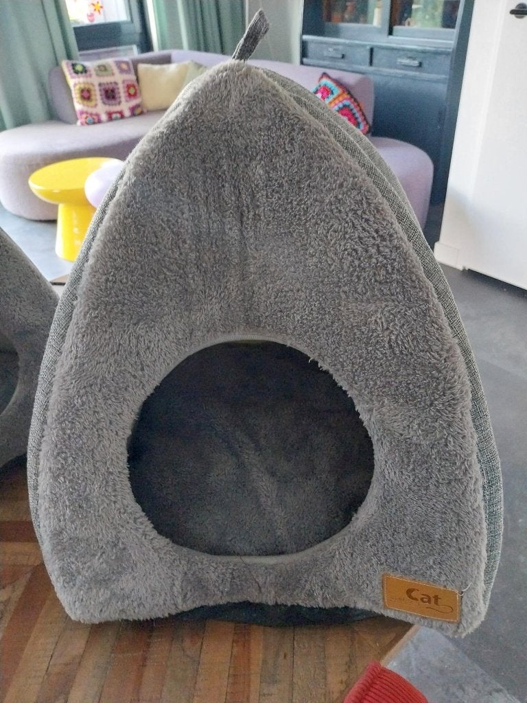 Kattenmandjes kattenhuisjes, Dieren en Toebehoren, Ophalen of Verzenden, Zo goed als nieuw