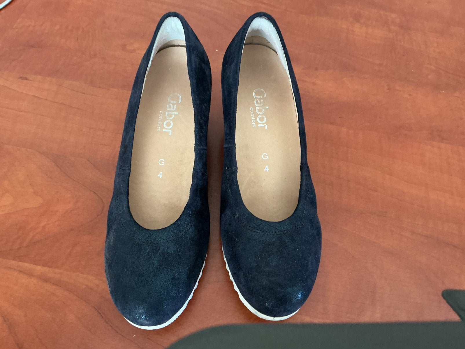 Gabor Comfort Metalic blauw Maat 4 (37), Kleding | Dames, Pumps, Blauw, Nieuw, Ophalen of Verzenden