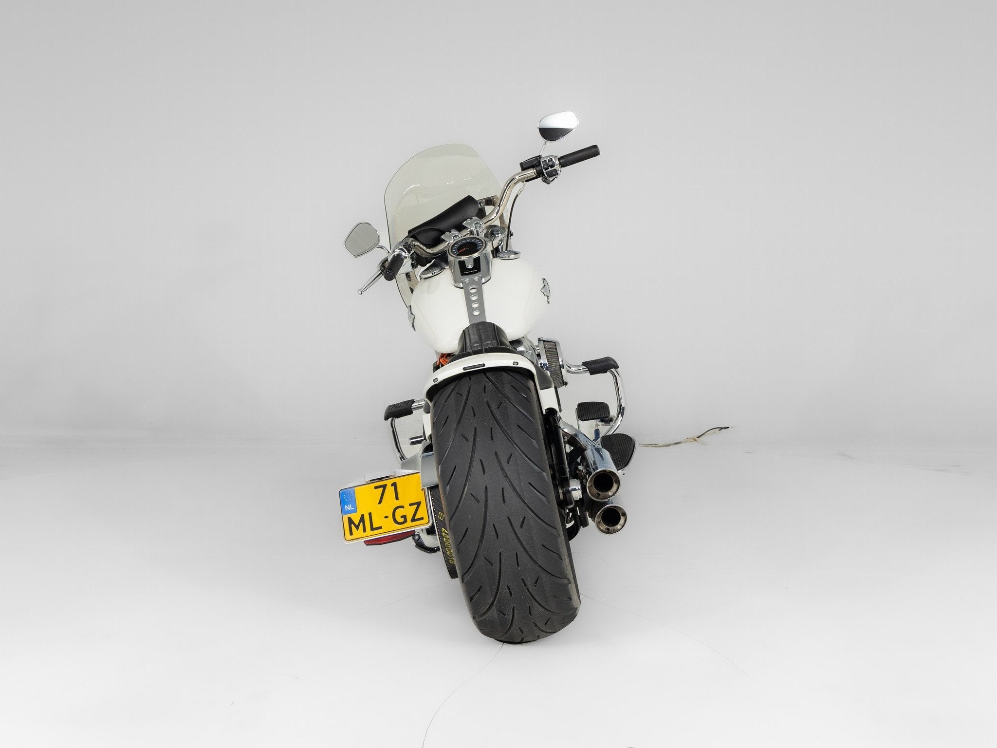 Harley-Davidson FLFBS Fat Boy 114 Solid Colour (bj 2018), Motoren, Motoren | Harley-Davidson, LED Verlichting, Bedrijf, Overig