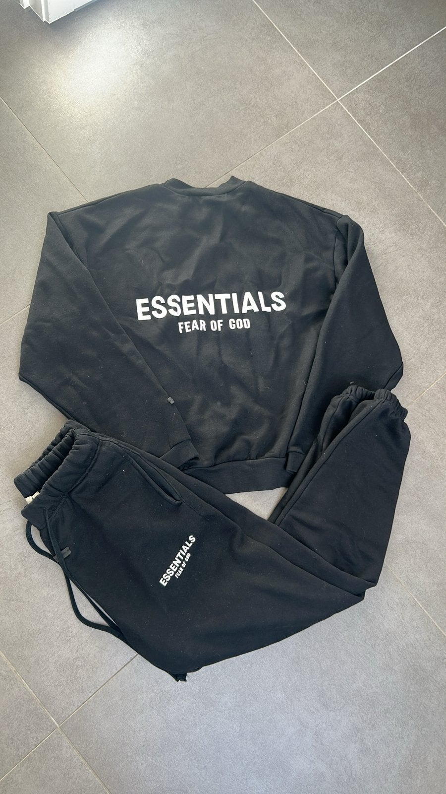 Fear of God Essentials trainingspak zwart, Ophalen of Verzenden, Zo goed als nieuw