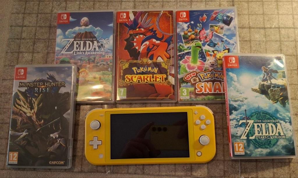 Switch Lite Yellow (100eu) + Games (ook los, 10-35eu ps), Ophalen of Verzenden, Geel, Zo goed als nieuw