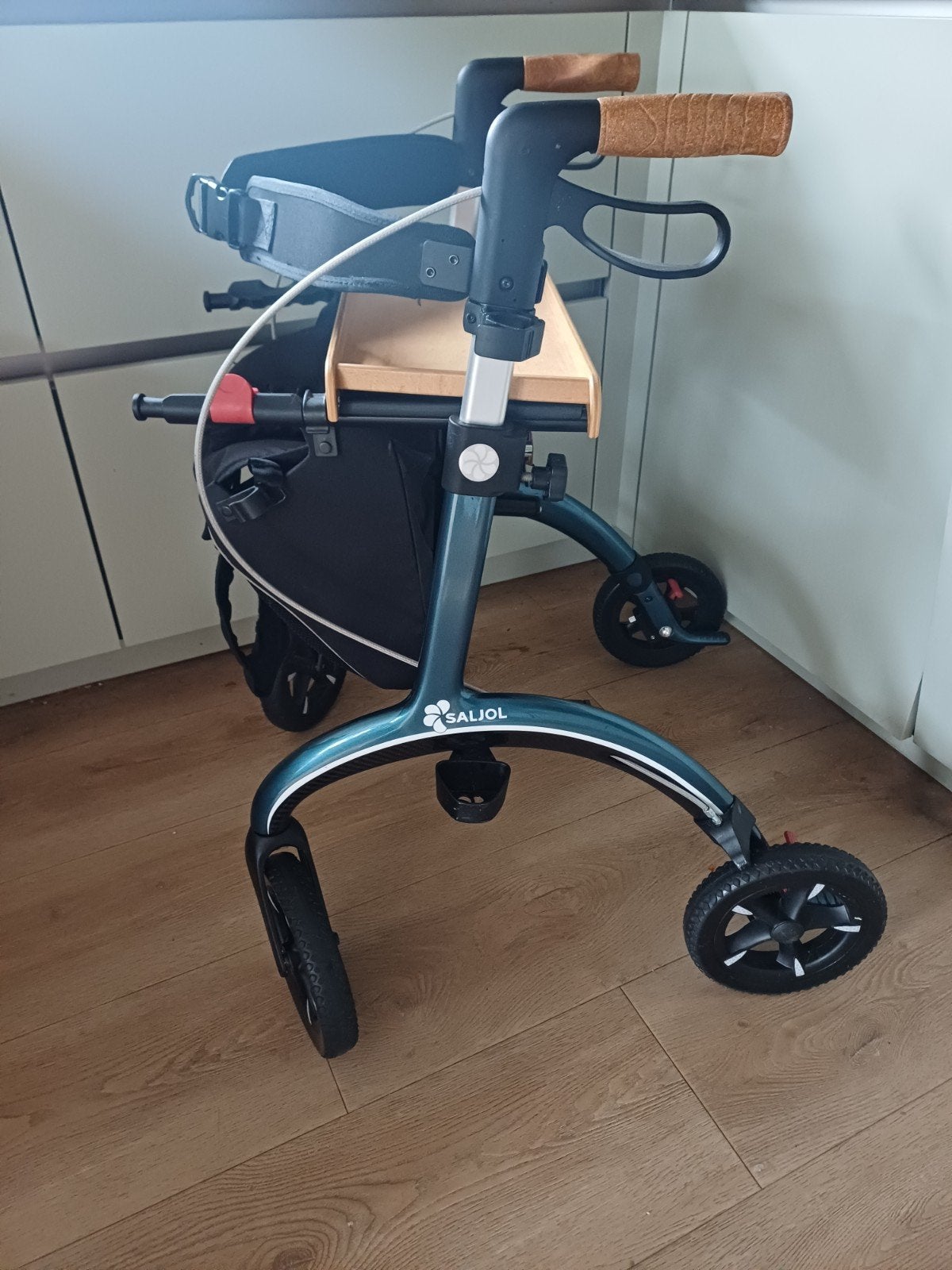 saljol carbon  met of zonder dienblad rollator vanaf, Ophalen of Verzenden, Lichtgewicht