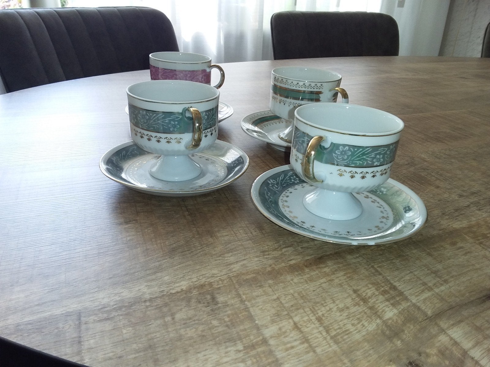 Set van 4 vintage theekopjes met schotels, Ophalen of Verzenden