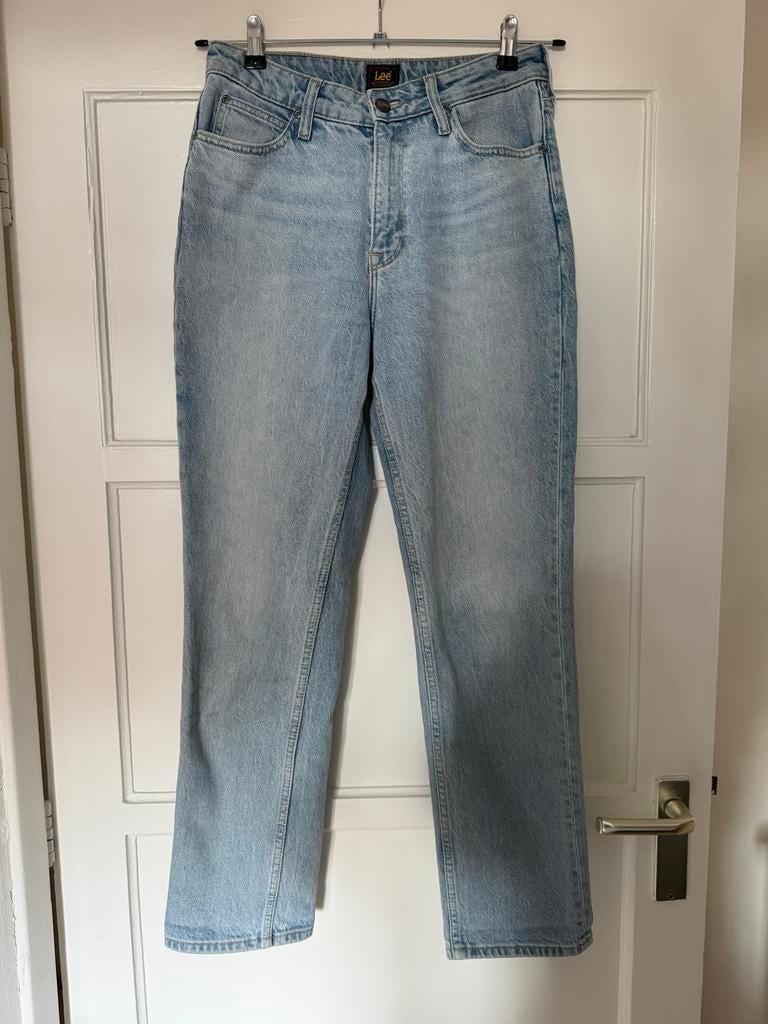 Lee Carol Jeans W28 L33 - Lichtblauwe spijkerbroek, Kleding | Dames, Spijkerbroeken en Jeans, Ophalen of Verzenden, Zo goed als nieuw