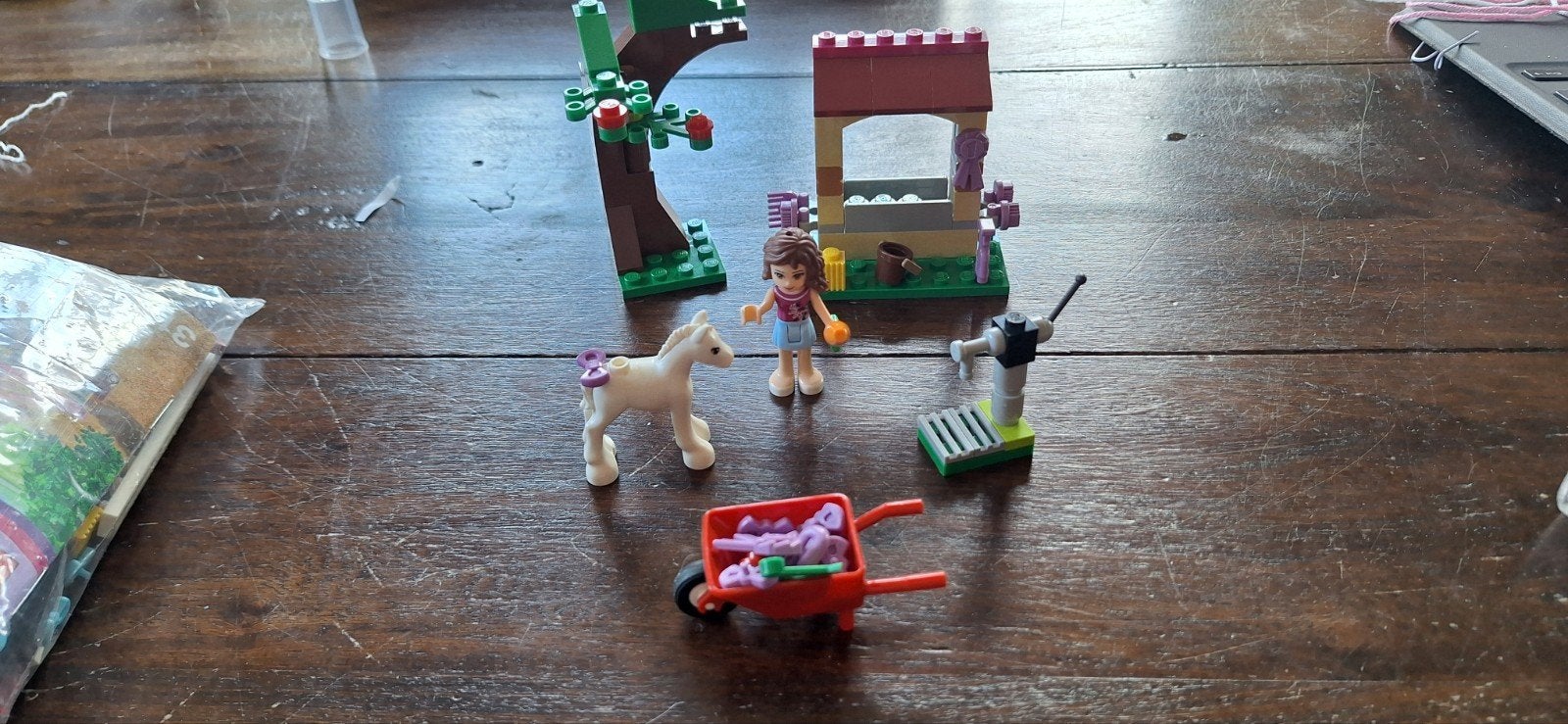 LEGO Friends Mia's Veulenstal (41003) met instructieboekjes, Ophalen of Verzenden, Zo goed als nieuw
