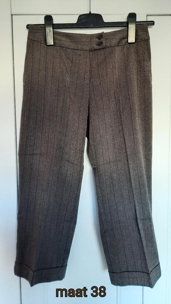 Mooie bruine 3/4 pantalon broek maat 38, Bruin, Zo goed als nieuw, Driekwart, Ophalen
