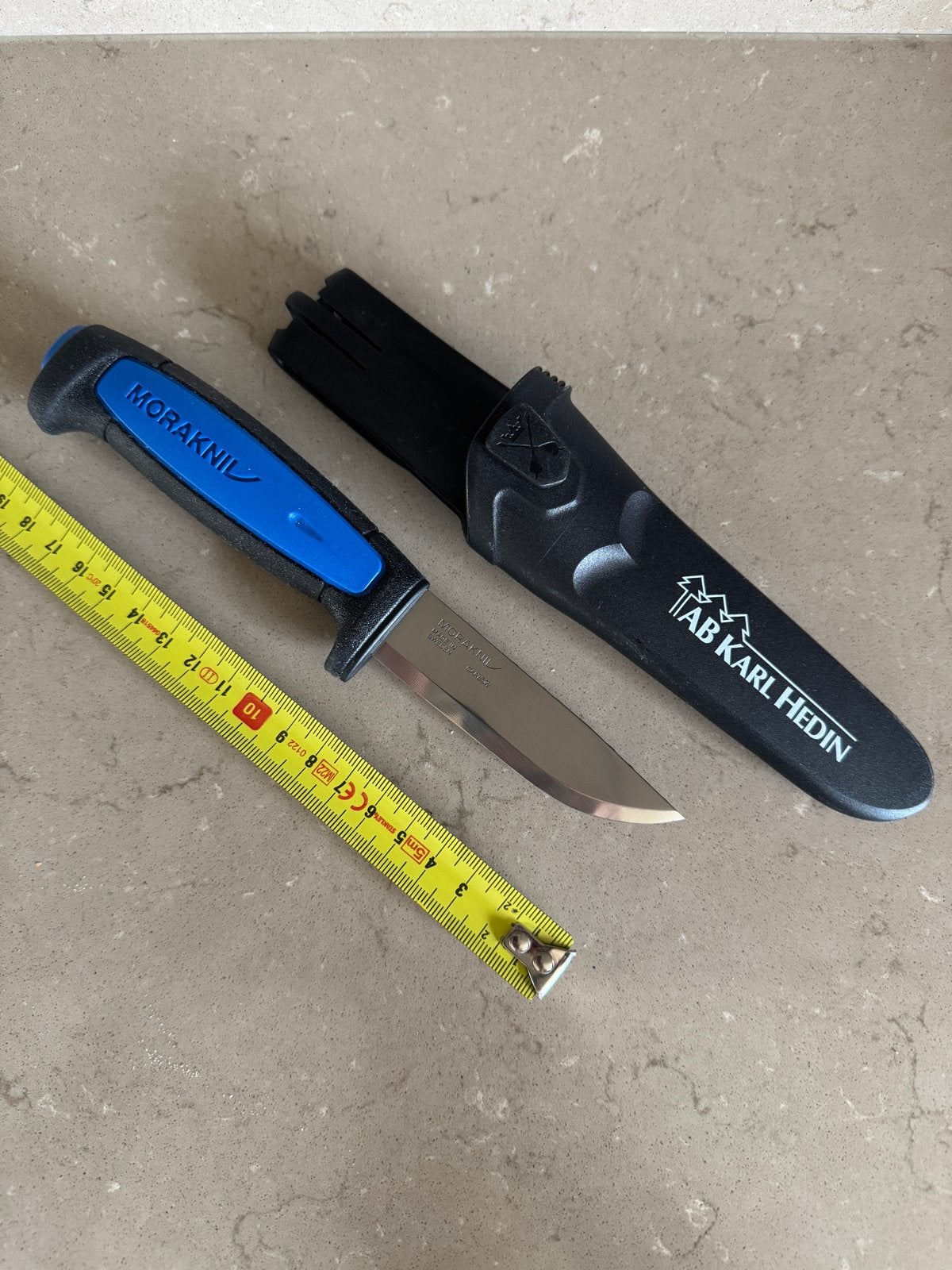 Morakniv carbon buitenmes / survivalmes met houder, Ophalen of Verzenden, Zo goed als nieuw