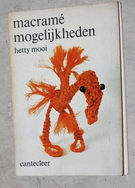 Macramé mogelijkheden Hetty Mooi c078, Boeken, Hobby en Vrije tijd, Ophalen of Verzenden, Gelezen, Overige onderwerpen, Geschikt voor kinderen
