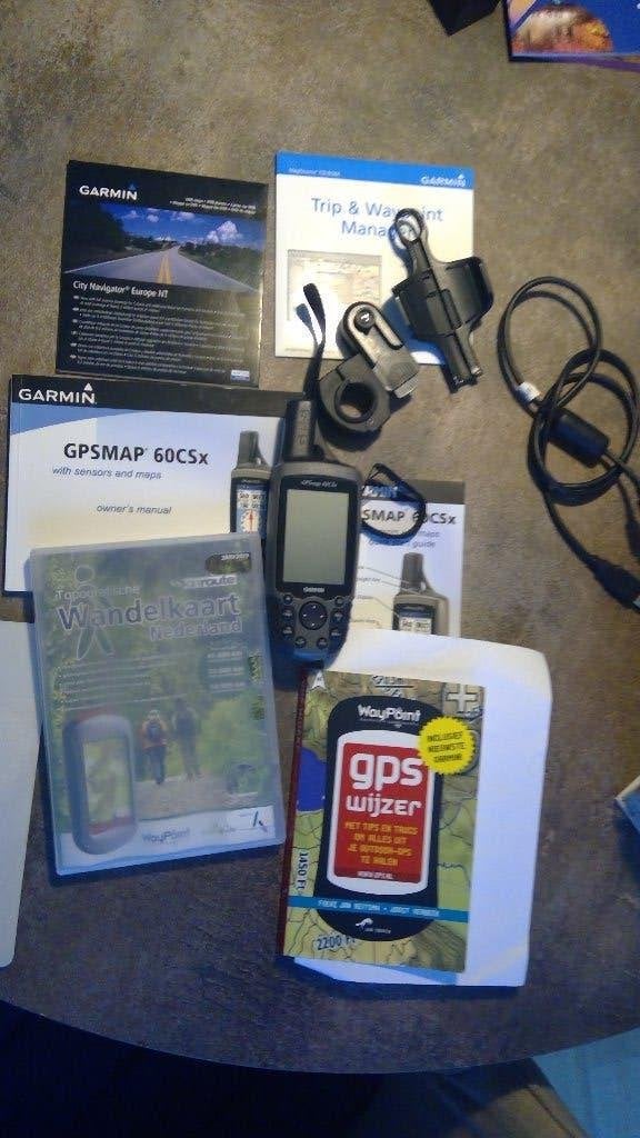Garmin GPSMAP 60CSx Navigatie met accessoires, Ophalen, Zo goed als nieuw, Navigatie of Gps