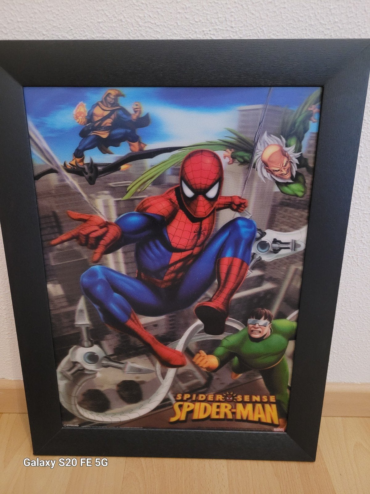 Spider-Man 3D Poster met lijst - 37x49 cm, Rechthoekig Staand, Ophalen of Verzenden, Zo goed als nieuw, A1 t/m A3